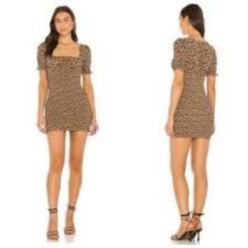 ❤️NWT women’s MAJORELLE X REVOLVE leopard print Lexi Smocked Mini Dress SZ SMALL